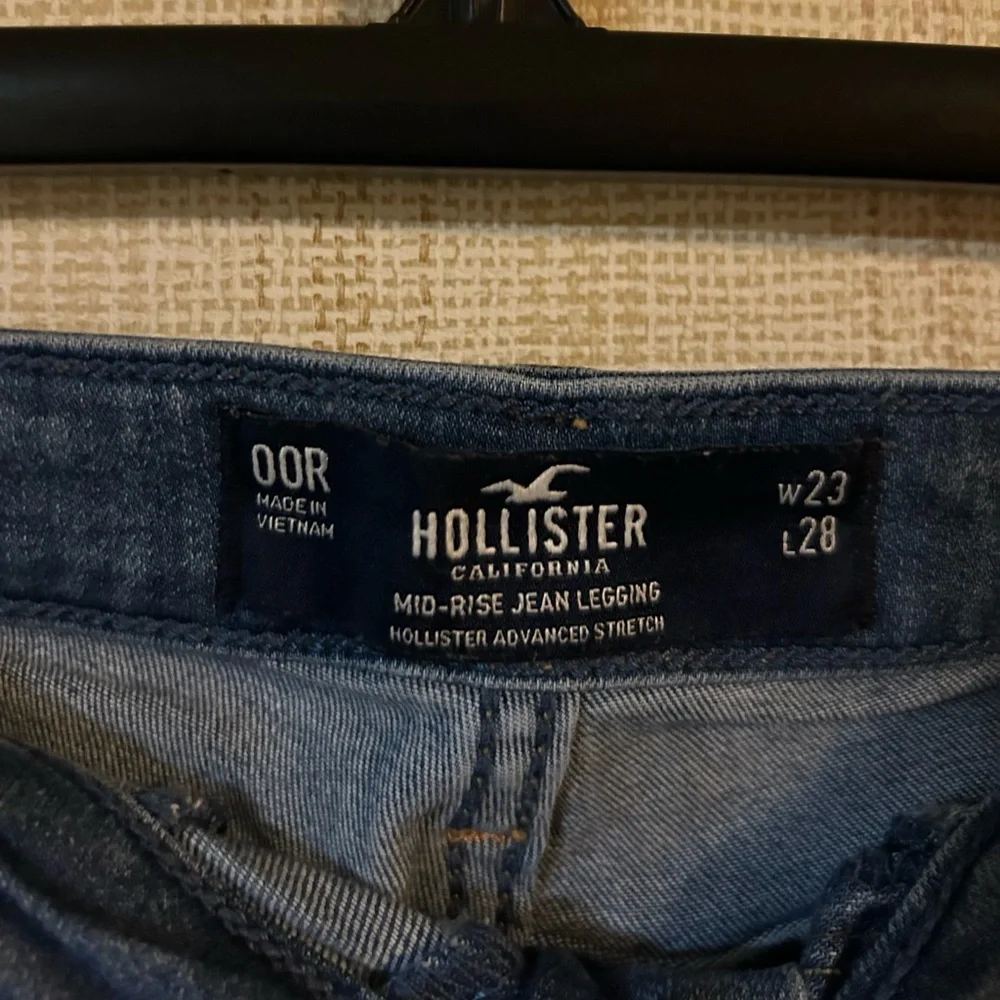 Jeans - Picture 2 of 2